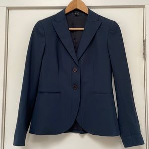 Classic navy Theory blazer.